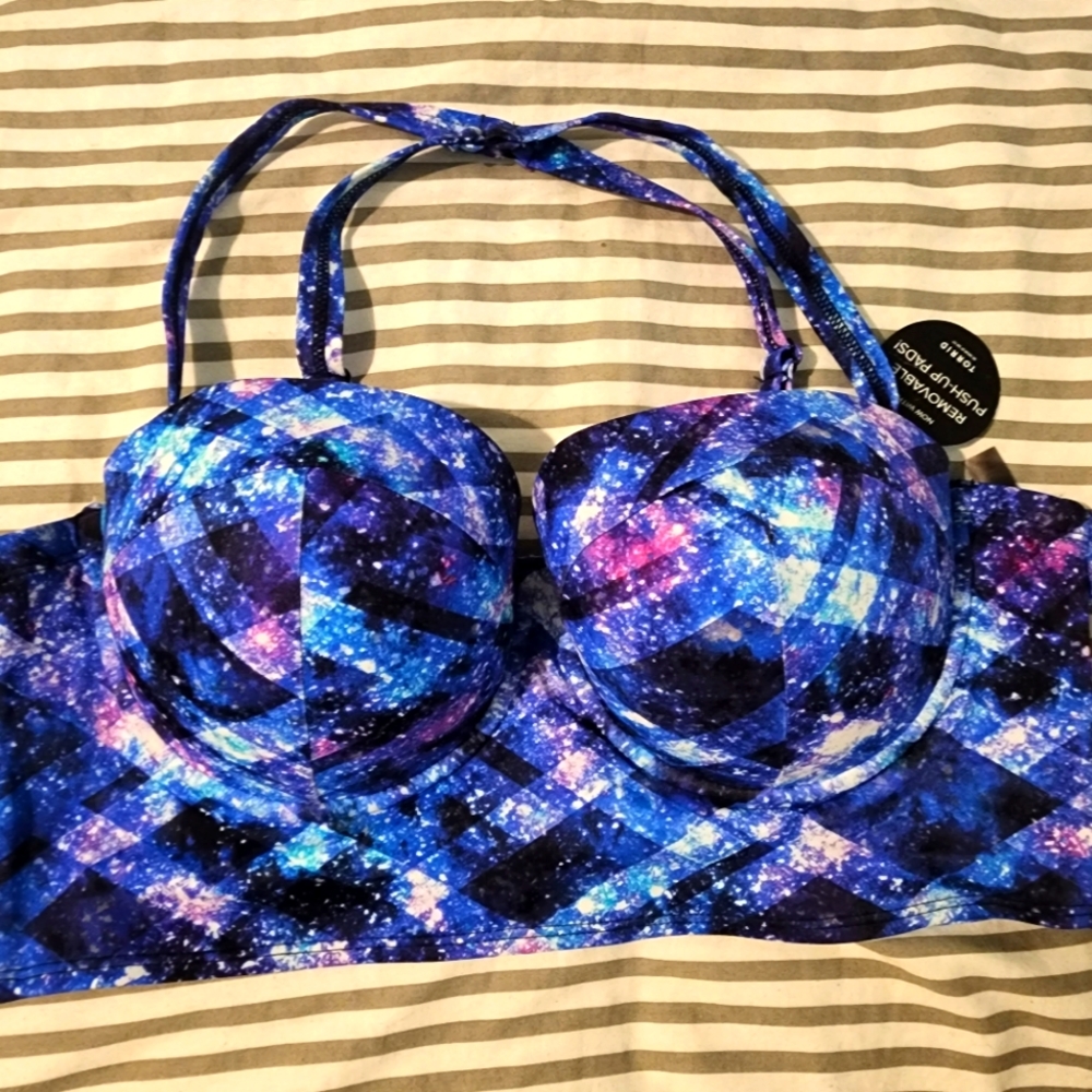 Torrid swimsuit top